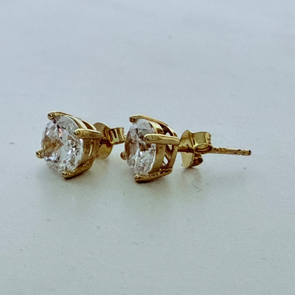 CRISLU Sterling Silver 18K Gold Plated Solitaire Stud Earrings - Picture 2 of 5